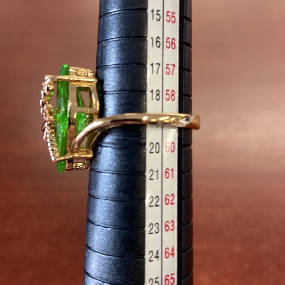 Emerald Green 925 Dragonfly Ring - Picture 3 of 6